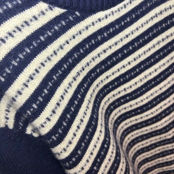 Vintage Club Monaco knit wool sweater - Picture 5 of 11